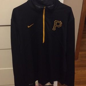 Long sleeve nike Pirates shirt